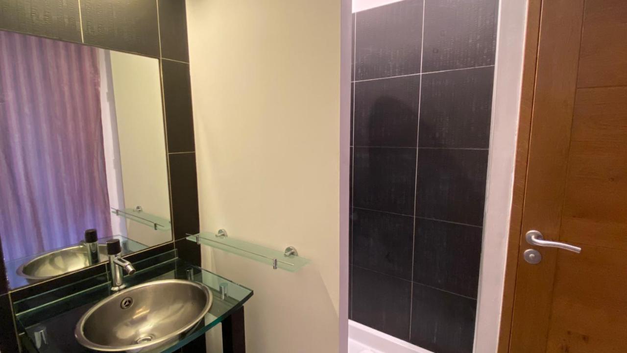 T3 De 140M2 Pour 7 Pers- Extra Centre Ajaccio - A 5 Min A Pied Des Plages - Classe 5 Etoiles - Casa Di Artisti Ngoại thất bức ảnh